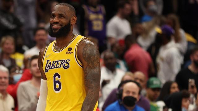 1661262210118052982.jpeg LeBron-James-081722-Getty-FTR.jpeg