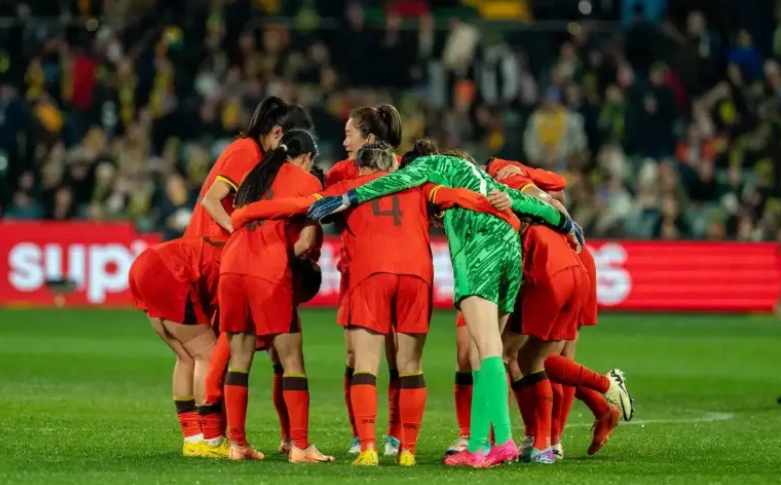 中国女足赢球，却传来1个坏消息，最新出线形势如下